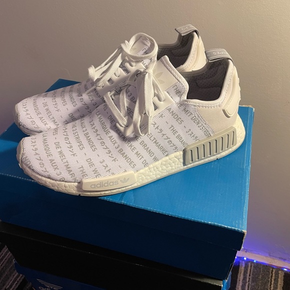 NMD R1 - Picture 3 of 4